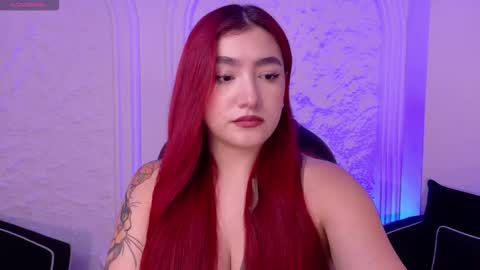 Violett Castel online show from January 31, 7:45 pm