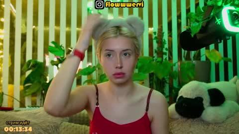 Violetta online show from April 6, 8:54 pm