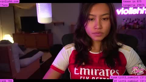 follow me on twitter violishh and ig violishh  online show from February 11, 2:58 am