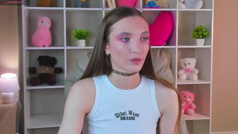 Snapshot of virdjinia_green chatting on October 21, 9:35 am Virdjinia online show from October 21, 9:35 am