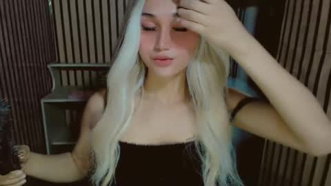 Pearl online show from March 13, 4:25 am