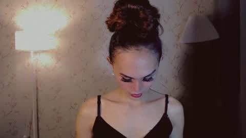 Pearl online show from October 22, 12:54 pm