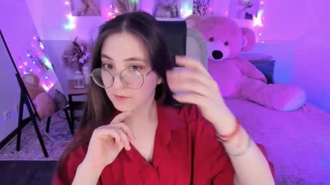 your love online show from March 20, 7:41 pm