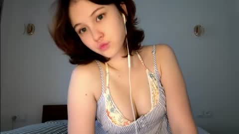 Sonya online show from June 26, 2:40 pm