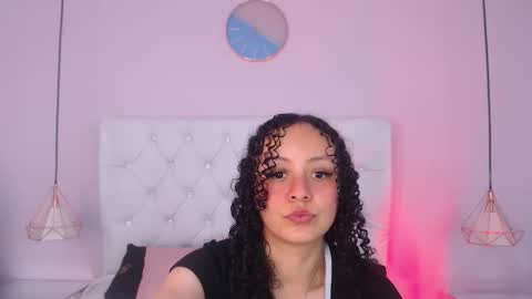 Vivi online show from October 8, 3:44 am