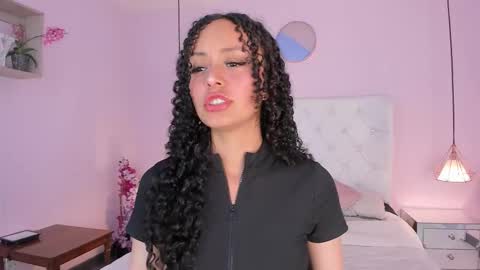 Vivi online show from February 12, 4:03 am