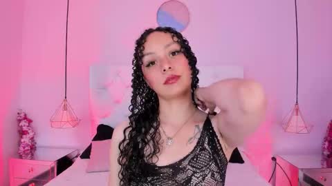 Vivi online show from October 21, 3:21 am