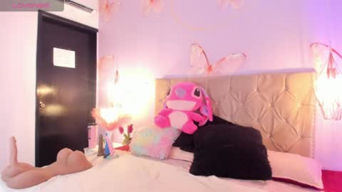 Viviana  online show from April 2, 1:14 am