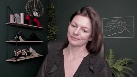 Vivian online show from November 13, 12:48 pm