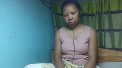 viviane0812 online show from November 11, 6:27 pm