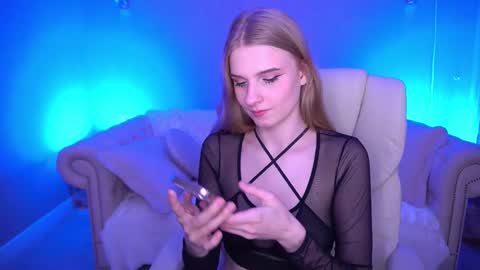 Vivien online show from November 21, 10:01 pm