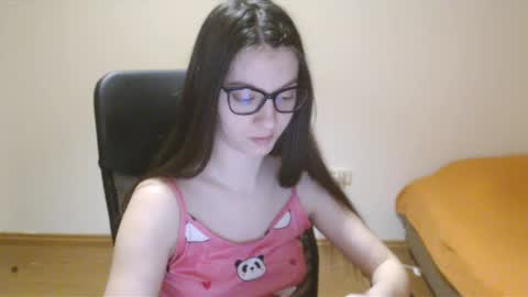 Vivian Gray online show from February 3, 3:59 pm