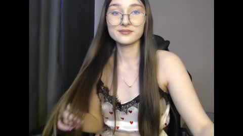 Vivi online show from February 20, 8:05 am