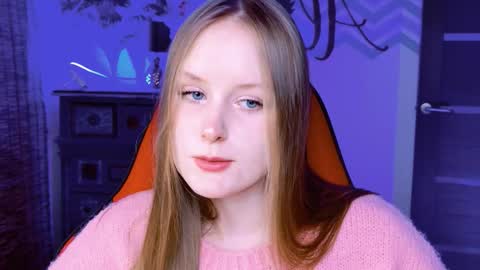 Snapshot of vivienleeigh chatting on October 6, 1:50 pm Vivien online show from October 6, 1:50 pm