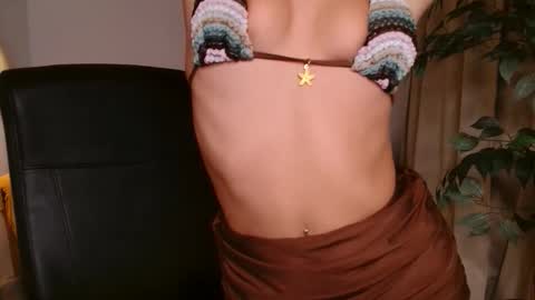 Vivienne online show from October 22, 4:34 pm