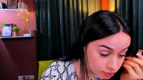 vivy_star online show from April 13, 6:52 pm