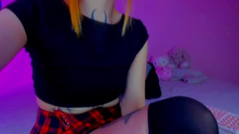 Gabriela online show from April 11, 12:31 pm