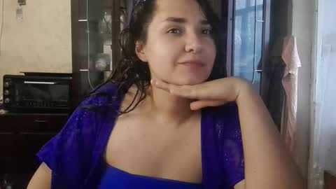 voulezvous_angel online show from December 1, 8:07 am