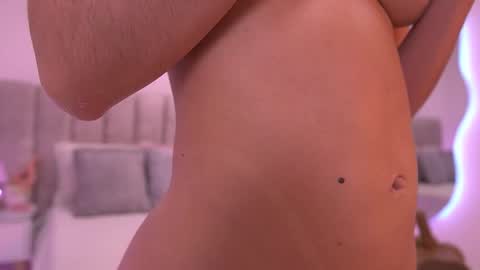 Violeta online show from December 18, 3:22 am