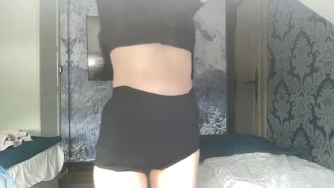 walkiria19 online show from June 21, 7:56 am