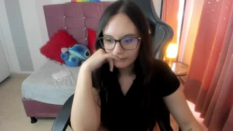 Alexandra online show from April 16, 8:08 pm