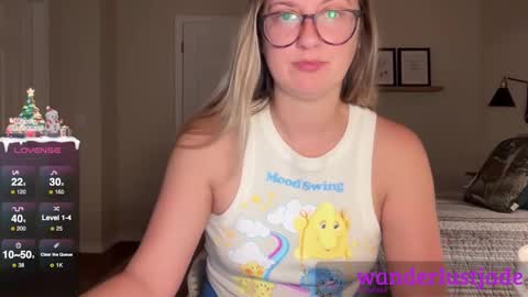 Snapshot of wanderlustjade chatting on December 16, 3:11 pm Jade online show from December 16, 3:11 pm