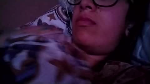 Waningrose  Lu online show from December 8, 3:13 pm