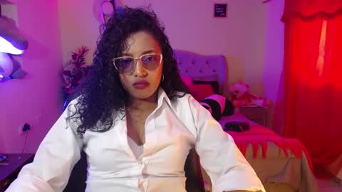 EMILY online show from December 31, 8:02 pm