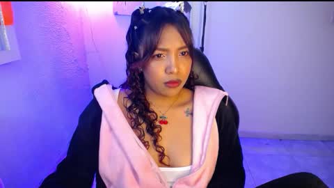 EMILY online show from April 17, 5:20 am