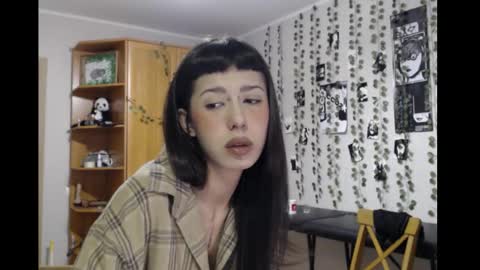 Mina online show from January 17, 5:48 am