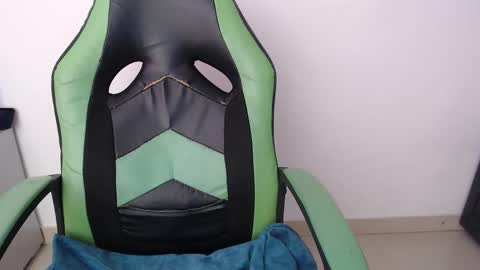 Trixie 3 online show from March 29, 2:38 pm