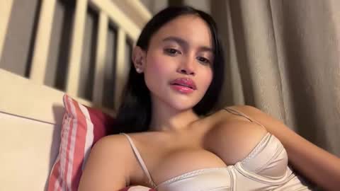 Maggie online show from January 11, 3:39 pm