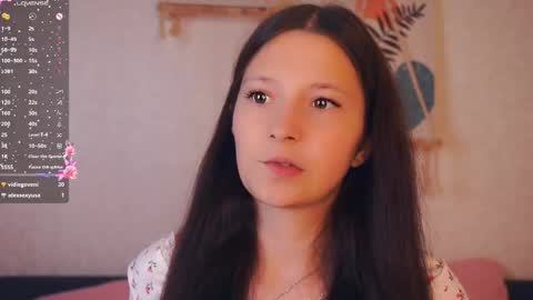 Snapshot of wendiesetters chatting on October 30, 6:53 pm Nora online show from October 30, 6:53 pm