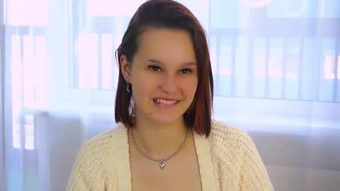 Snapshot of wendiesetters chatting on September 10, 7:41 am Nora online show from September 10, 7:41 am