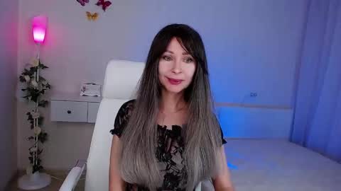 Wendi Foster online show from December 15, 7:08 pm