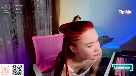 WendyCandy182 online show from April 19, 4:23 am