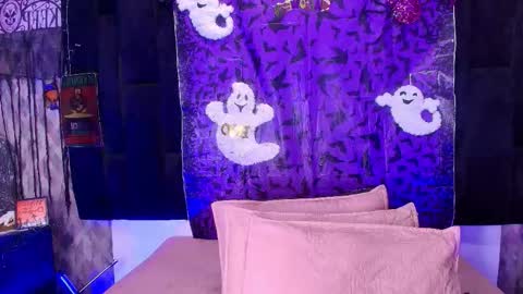 WEN SHENG online show from October 18, 7:26 pm