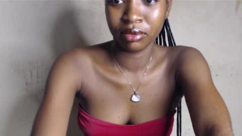 Bella online show from May 5, 10:24 pm