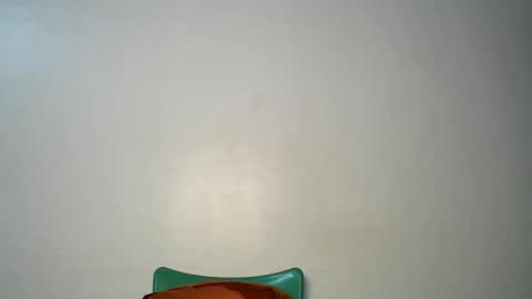 Snapshot of wet_pussyy24 chatting on October 21, 12:47 am lily online show from October 21, 12:47 am