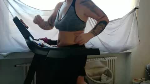 Wetgerman online show from April 2, 2:36 pm