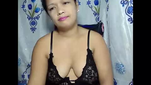 wetpussie4_you online show from November 12, 7:23 pm
