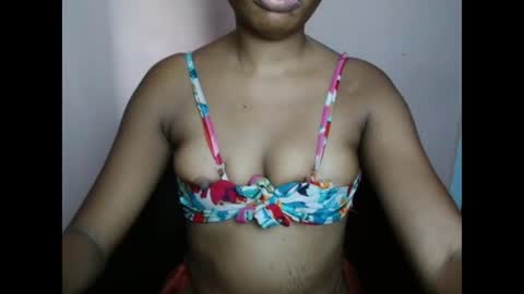 wetxxbabe online show from February 6, 9:12 am