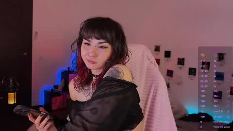 iggy iggz online show from March 22, 2:39 am