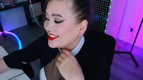 Laura  online show from July 16, 5:23 am