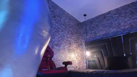 wild_firee_ online show from February 16, 7:36 pm