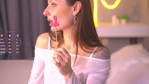 Audrey online show from November 11, 7:49 am