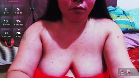 wildhotasianx online show from February 4, 6:04 am