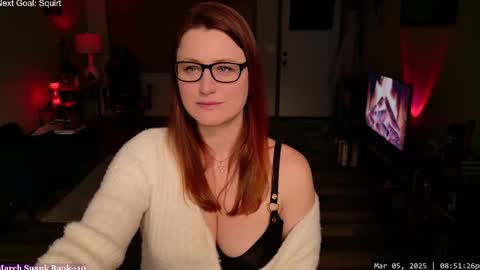 Snapshot of wildsouthernpeach chatting on March 6, 2:51 am Ivy online show from March 6, 2:51 am