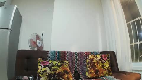 Wild Strawberry online show from March 2, 12:53 am