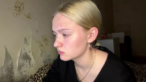 Sophia online show from April 15, 3:45 pm